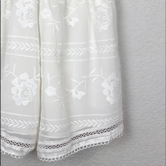 Polly Floral Embroidered V-Neck Gathered Waist Romper - Picture 10 of 15